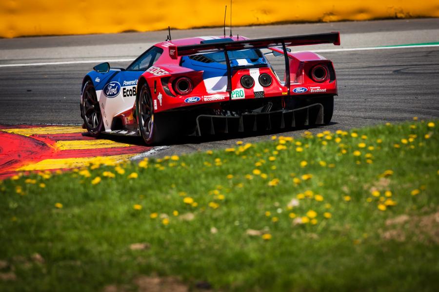  Ford GT Race Car 2016 года  (фото 41 из 46)